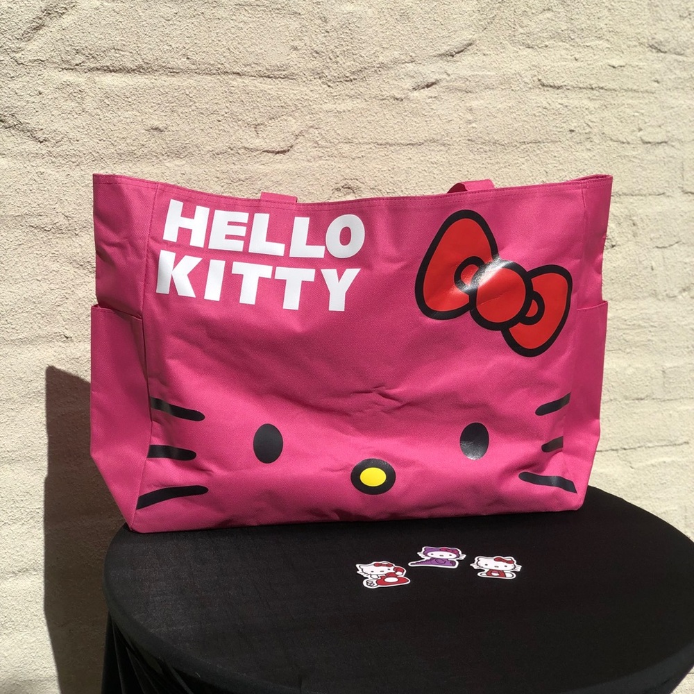 Hello Kitty Bag - Picture 3 of 9